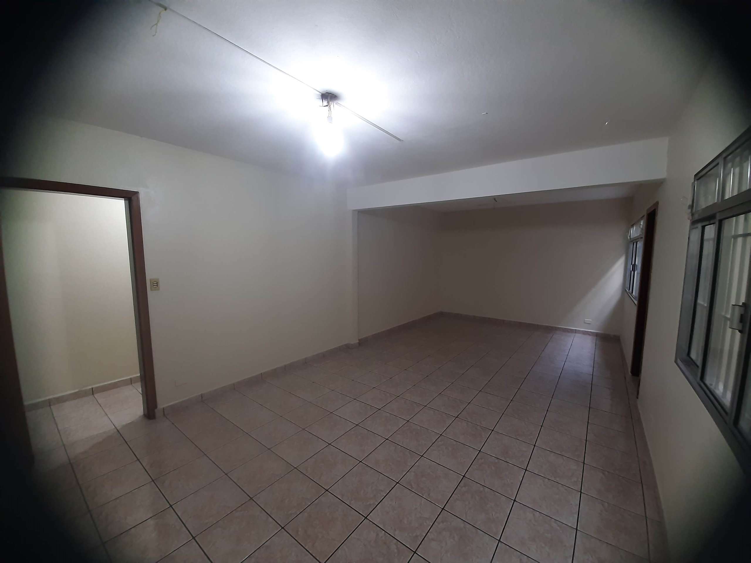 2° andar, 1° sala, esquerda_001