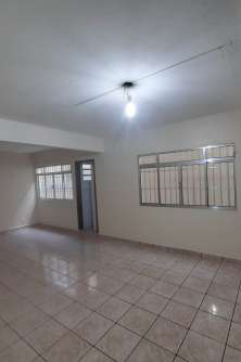2° andar, 1° sala, esquerda_002