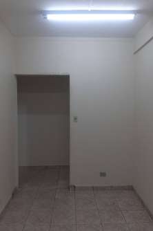 2° andar, 1° sala a direita_001
