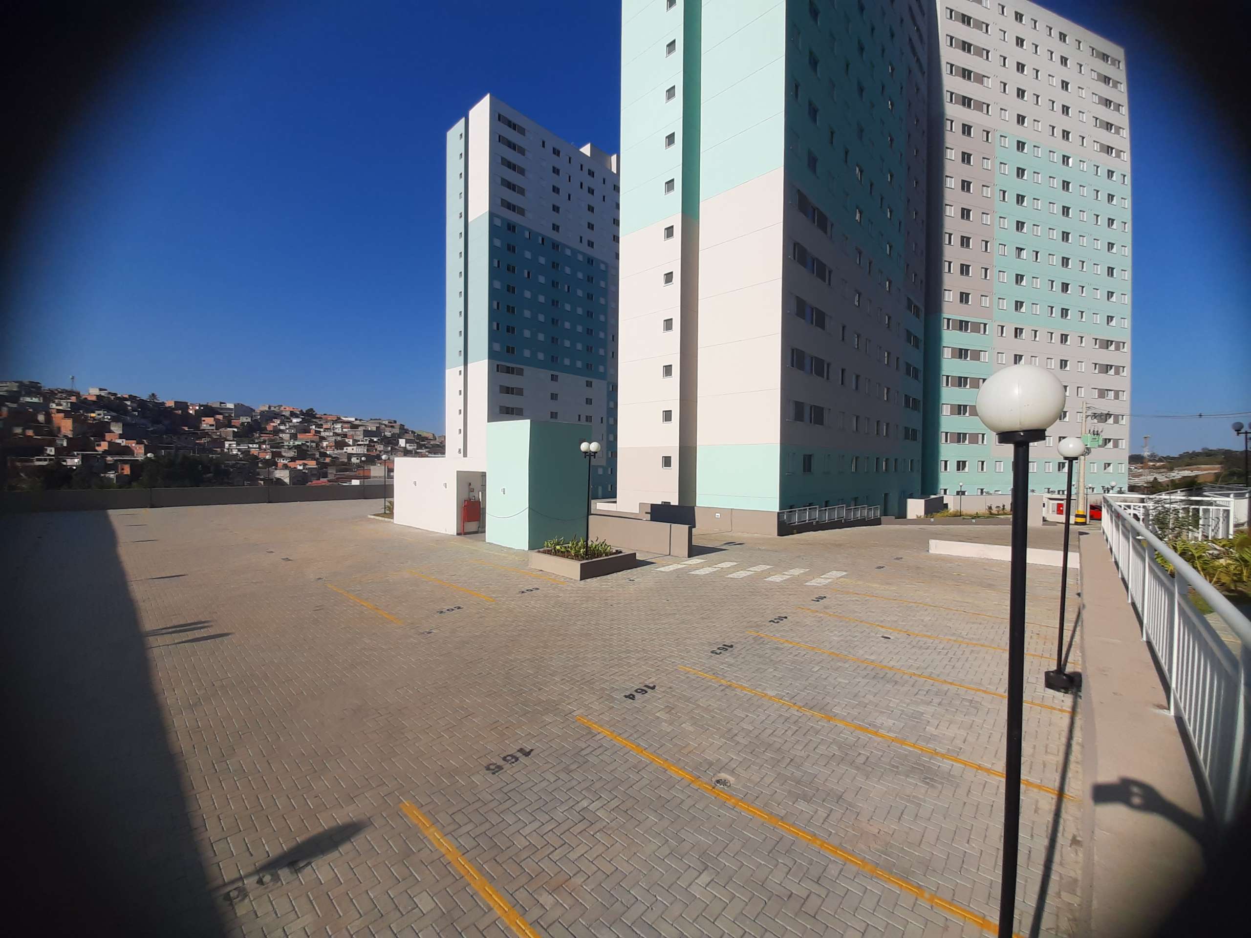 Estacionamento (torres 1 e 2).
