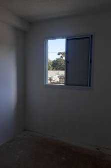 Quarto (esquerda)_003