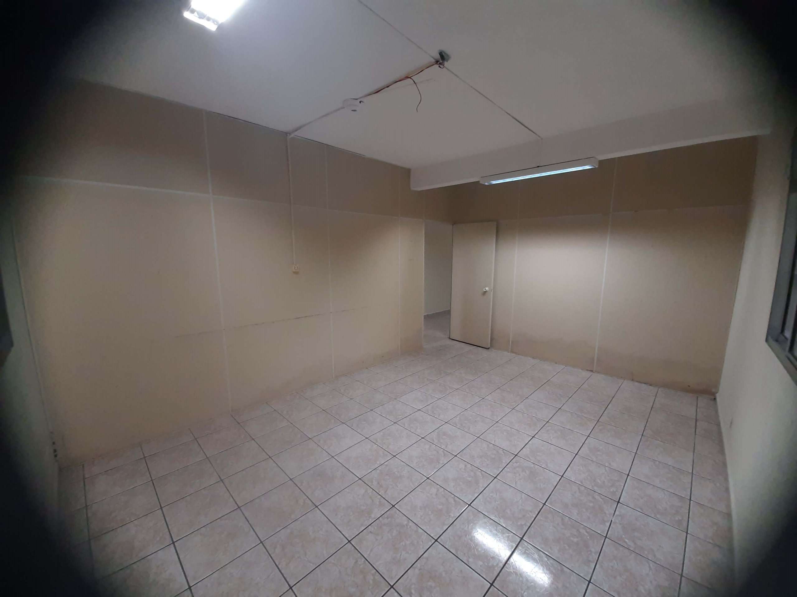 Sala 1° andar (esquerda)