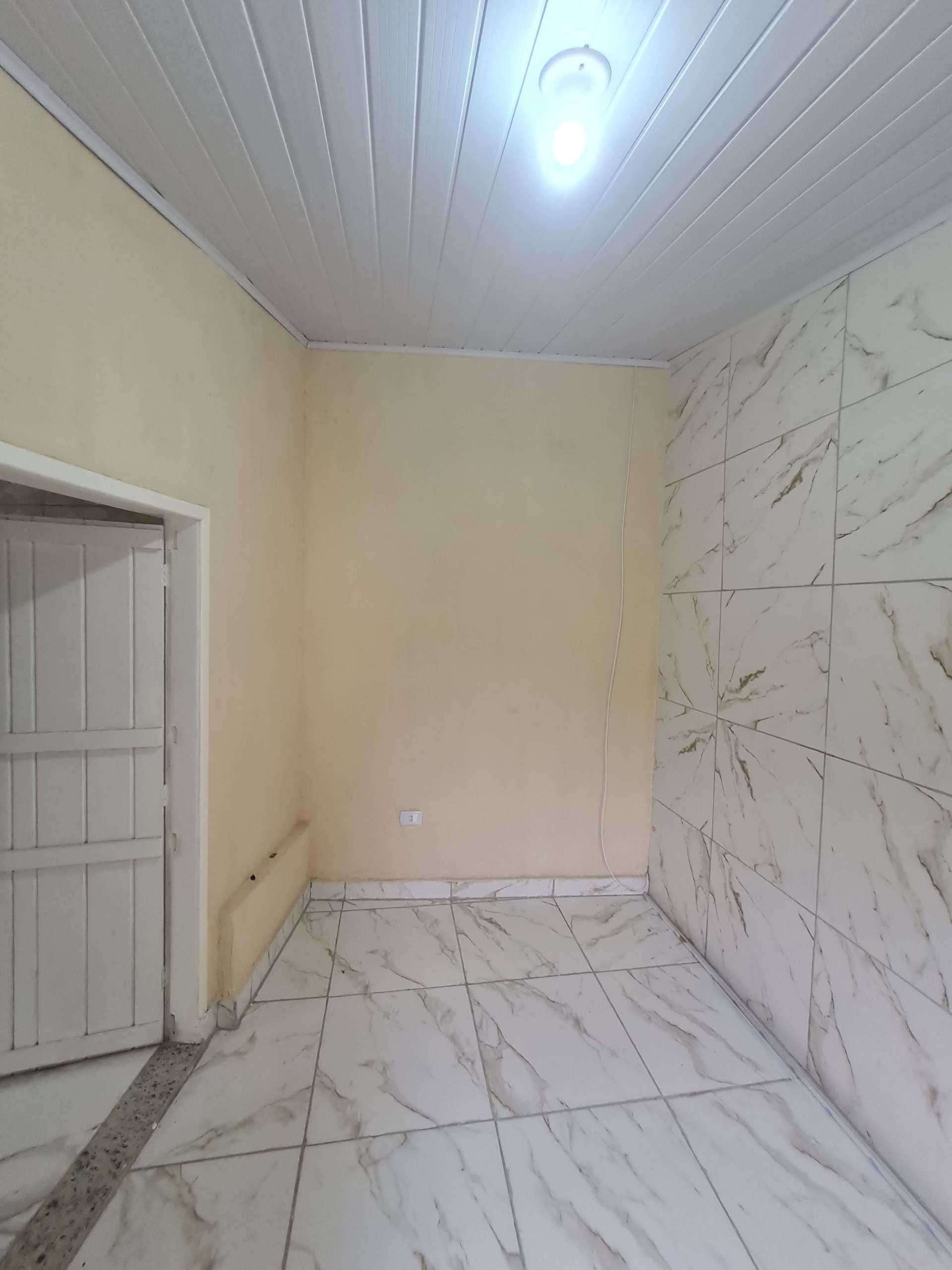 Quarto dos fundos_004
