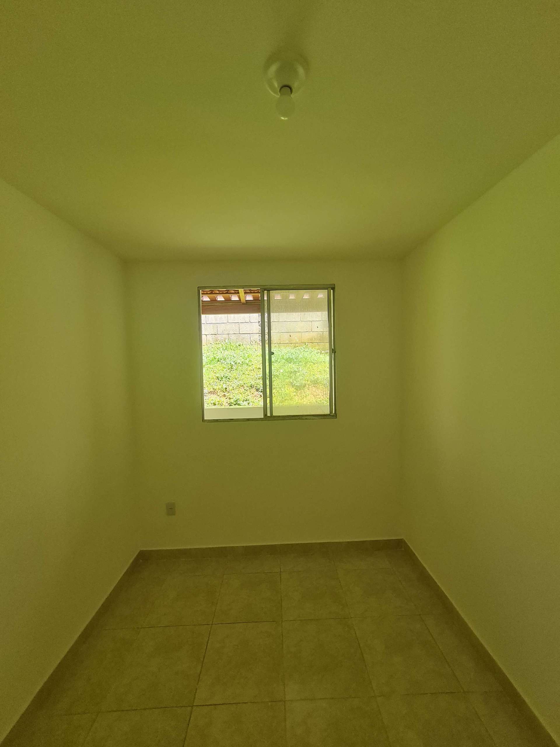 Quarto 2 (fundos)_001