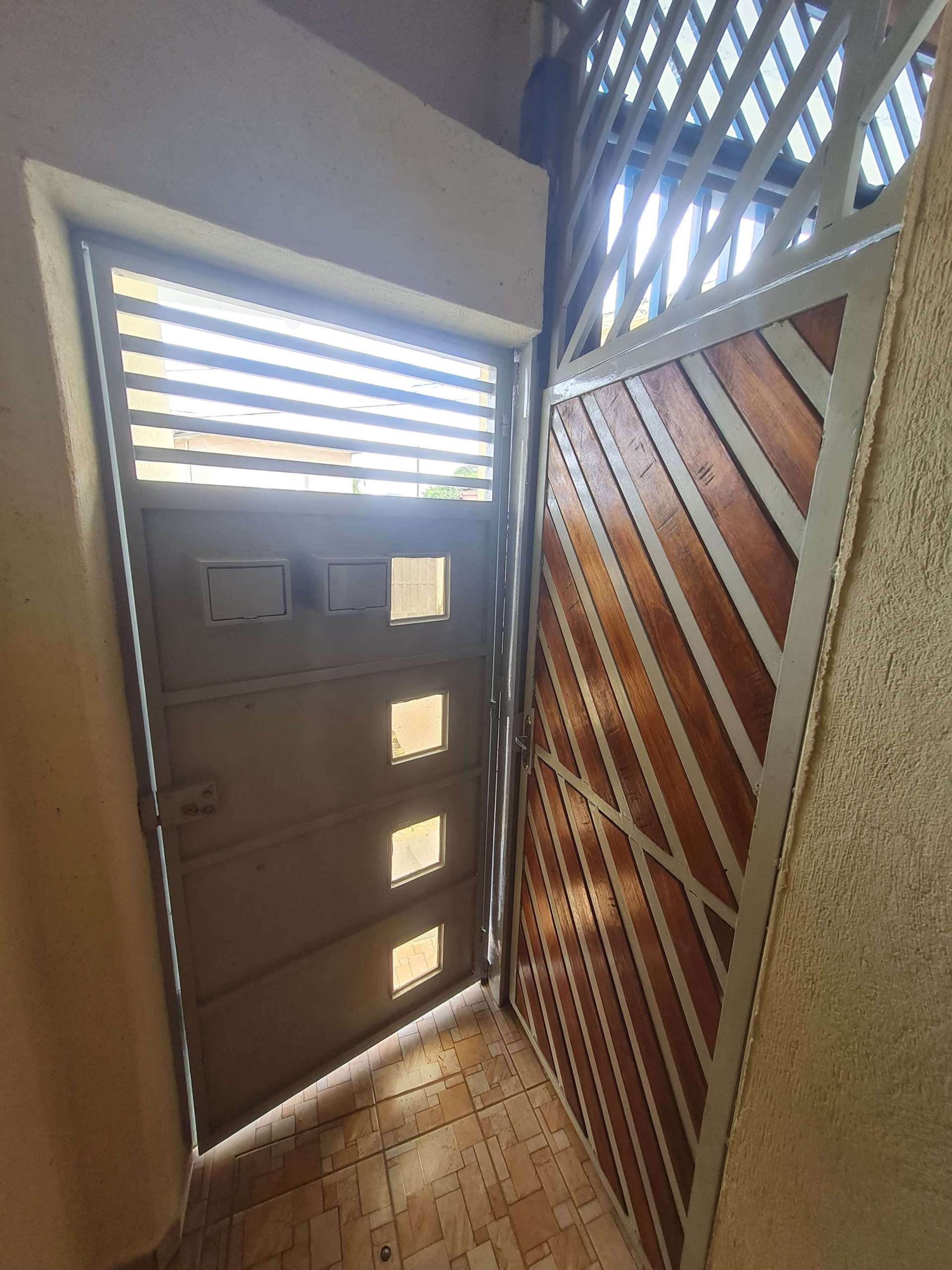 Porta (entrada)_002
