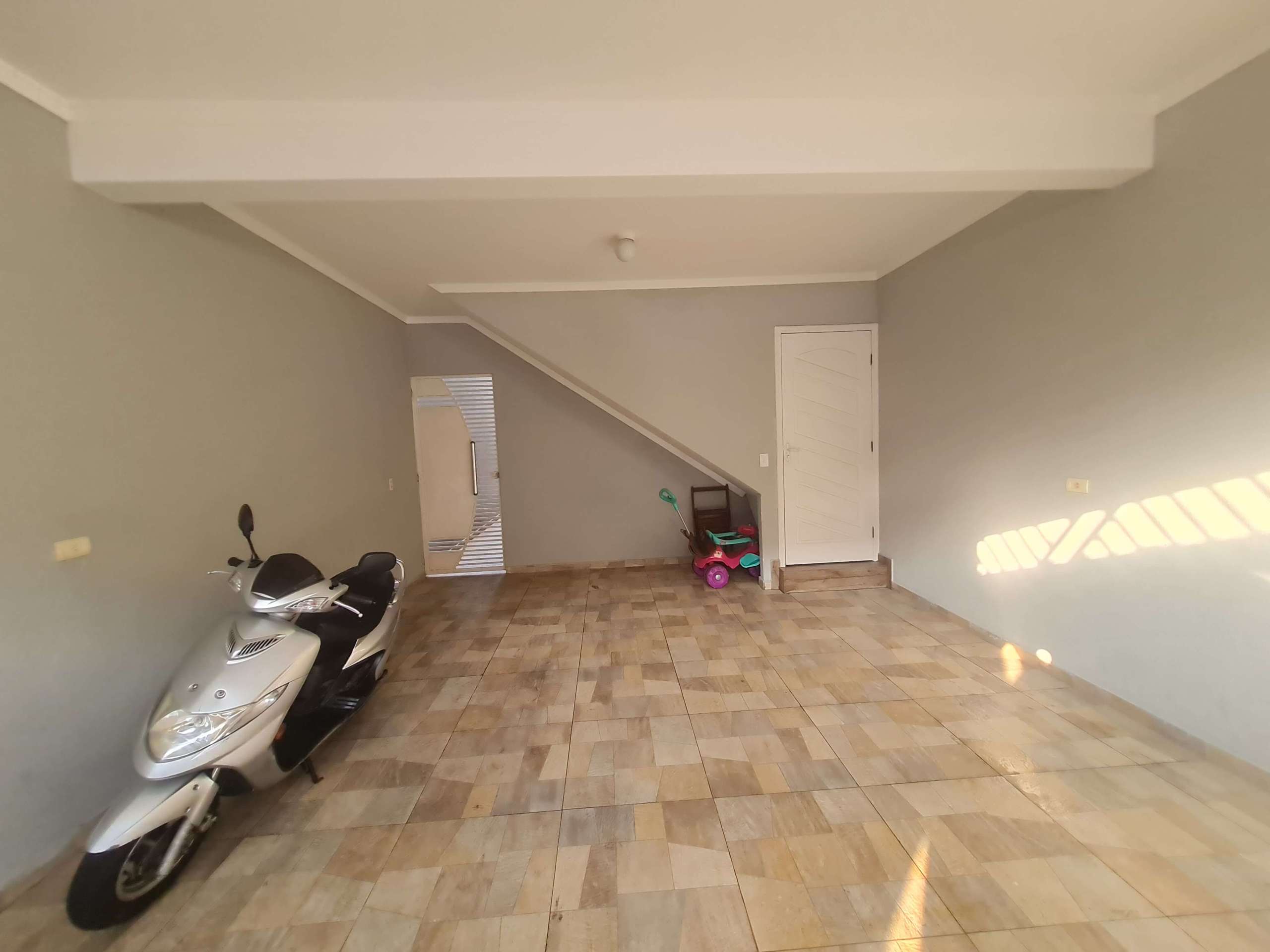 Garagem compartilhada_001