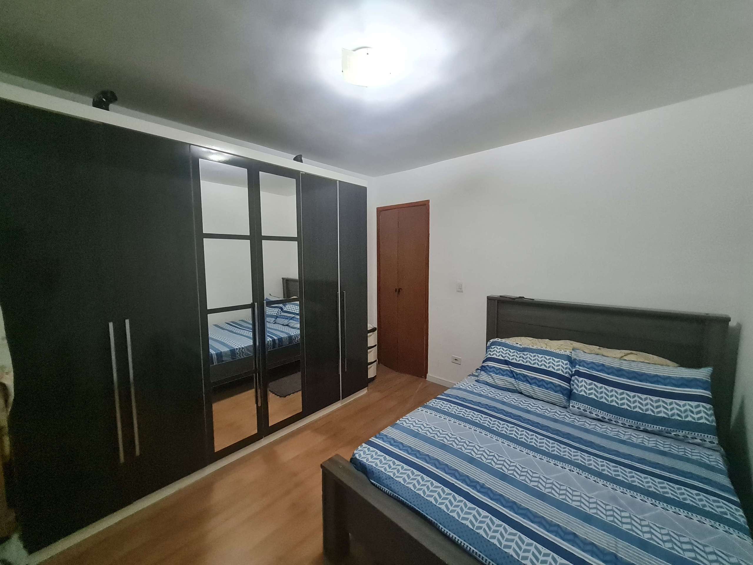 Quarto frente (sacada)_001