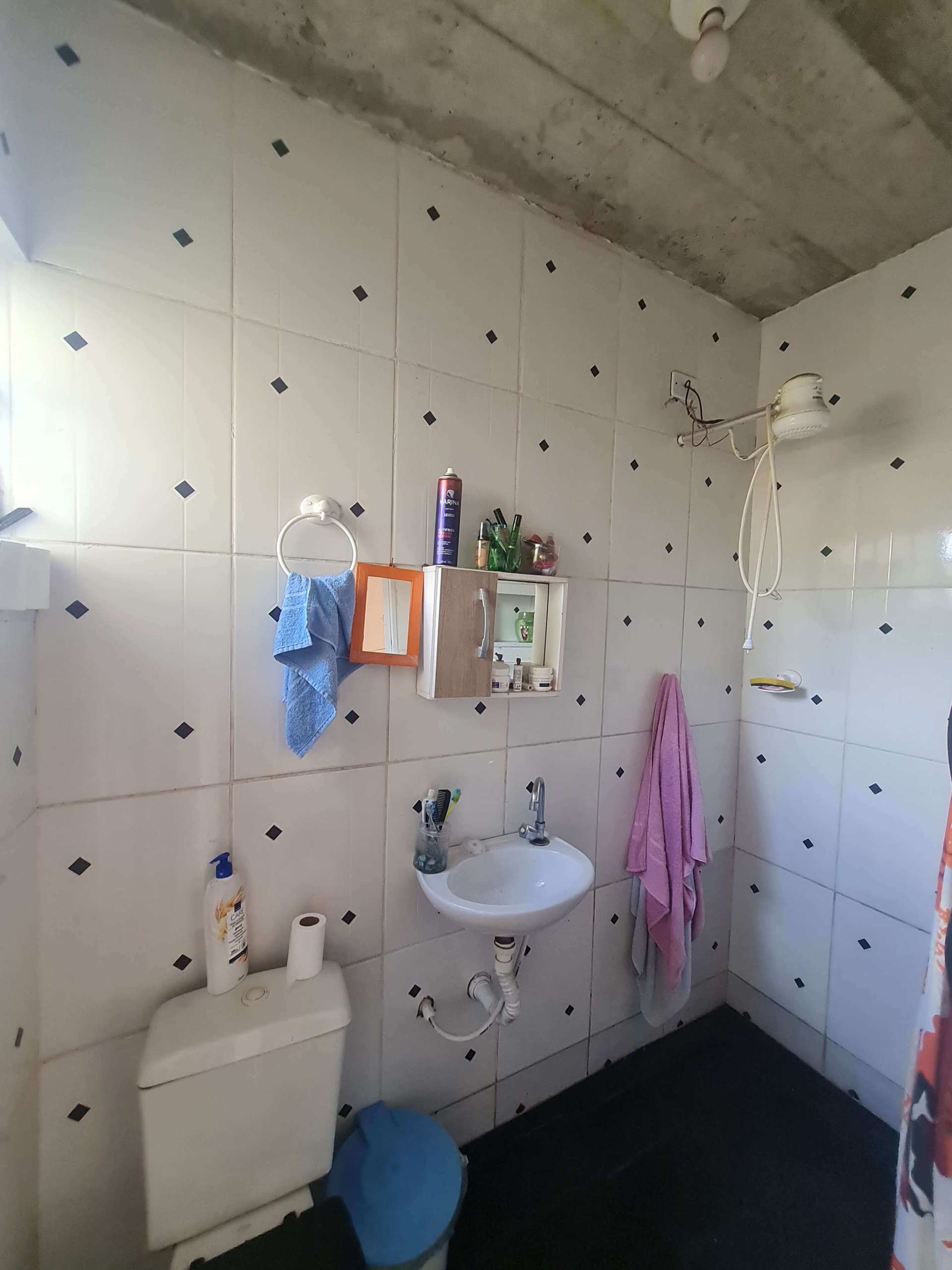 Casa 1° andar - Banheiro (Varanda)