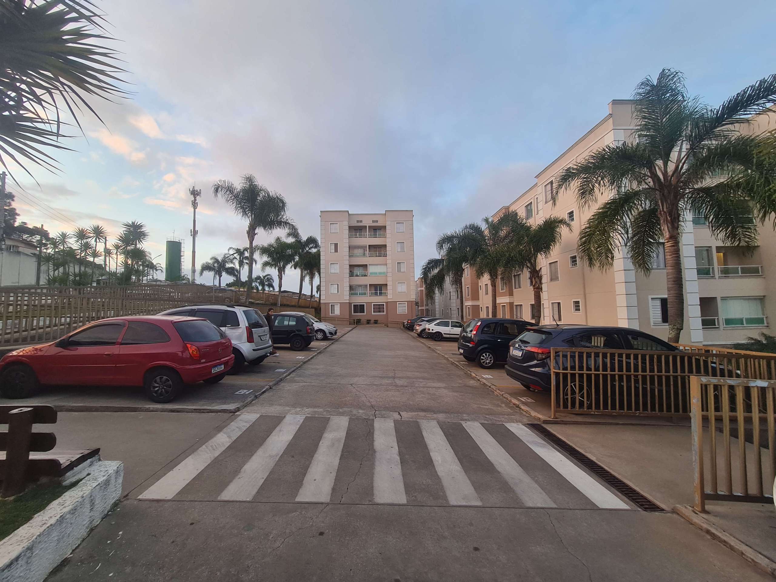 Estacionamento (frente).