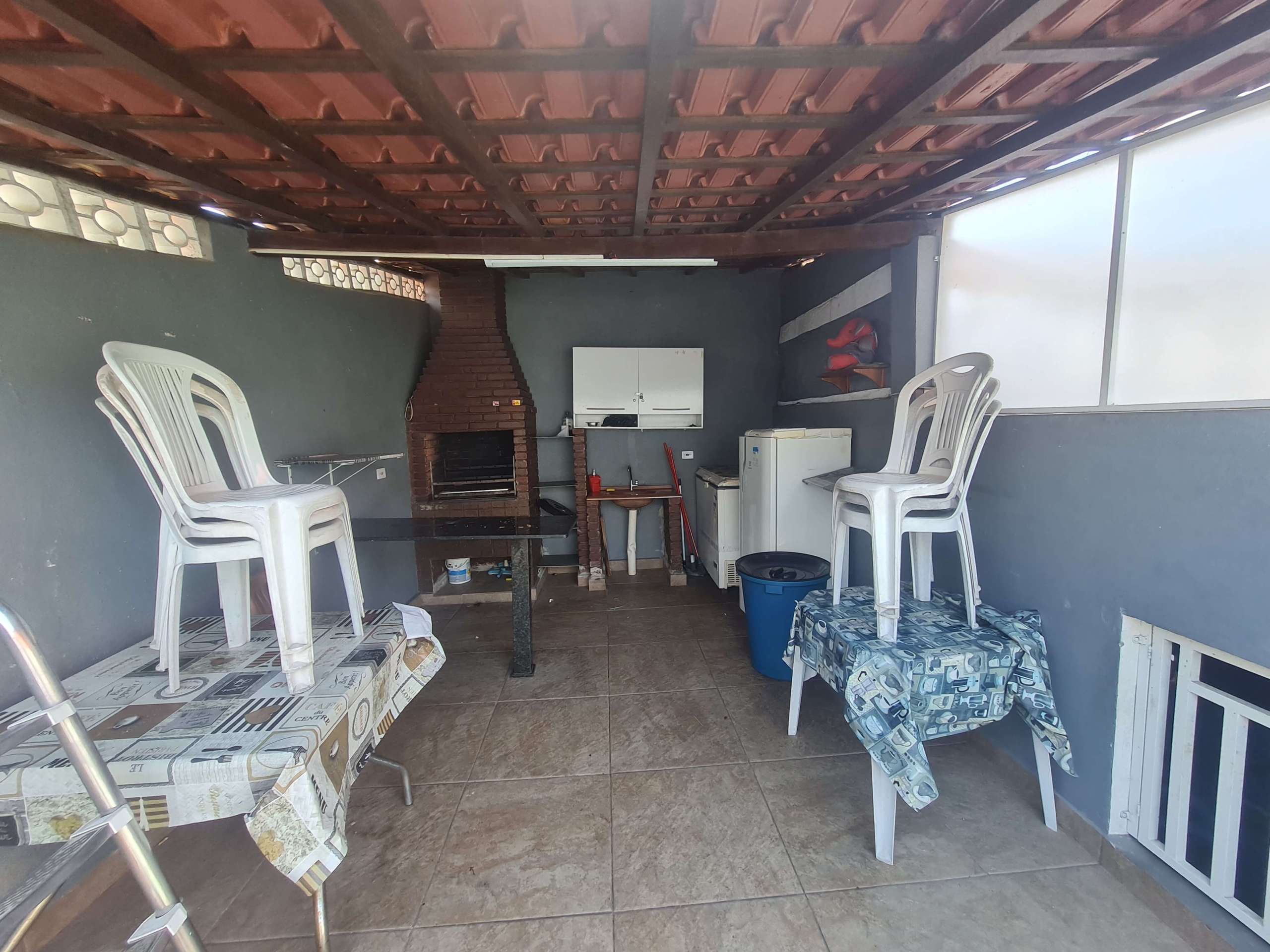 Espaço gourmet (churrasqueira).