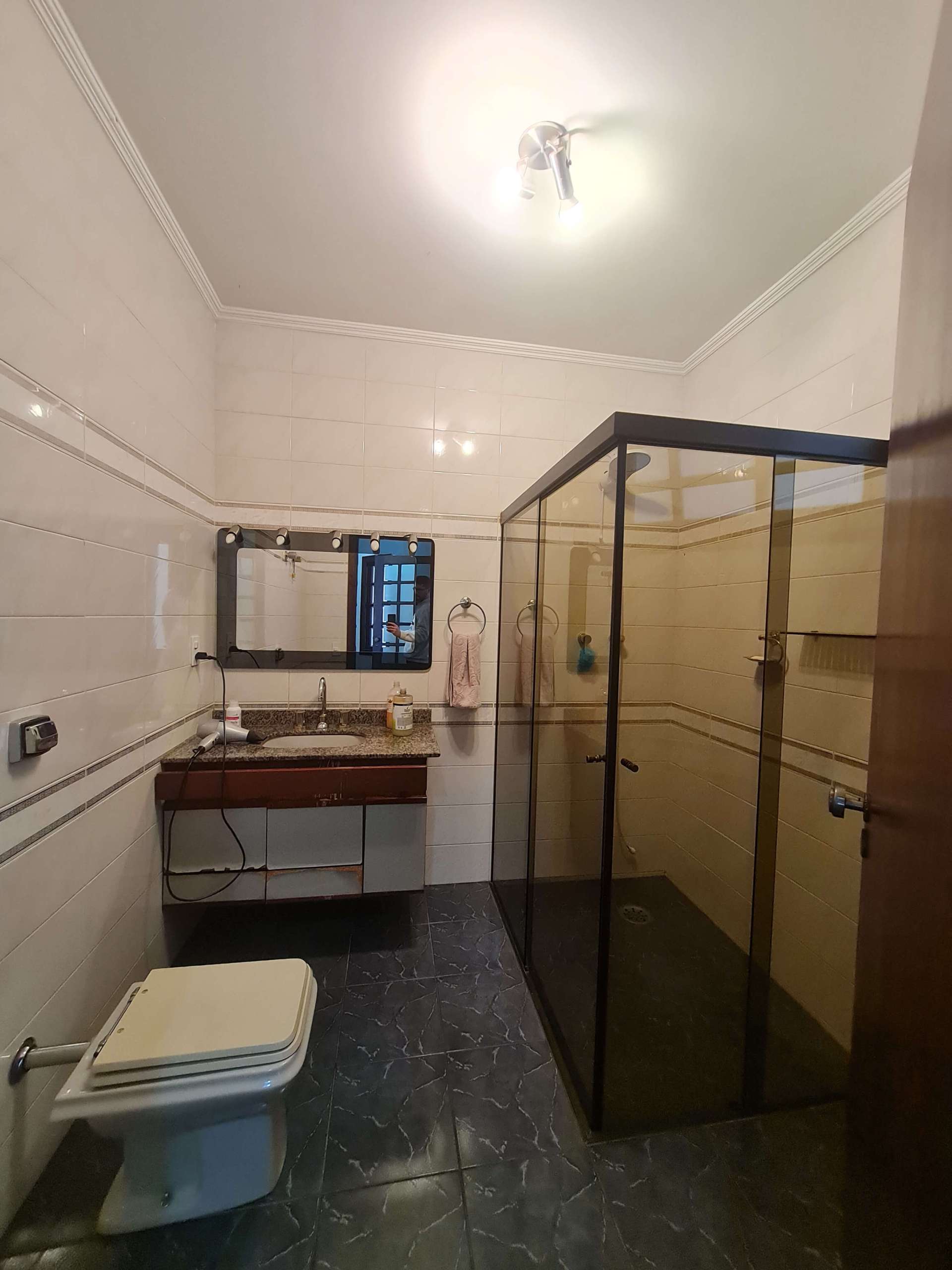 Banheiro (corredor da sala de estar)_003