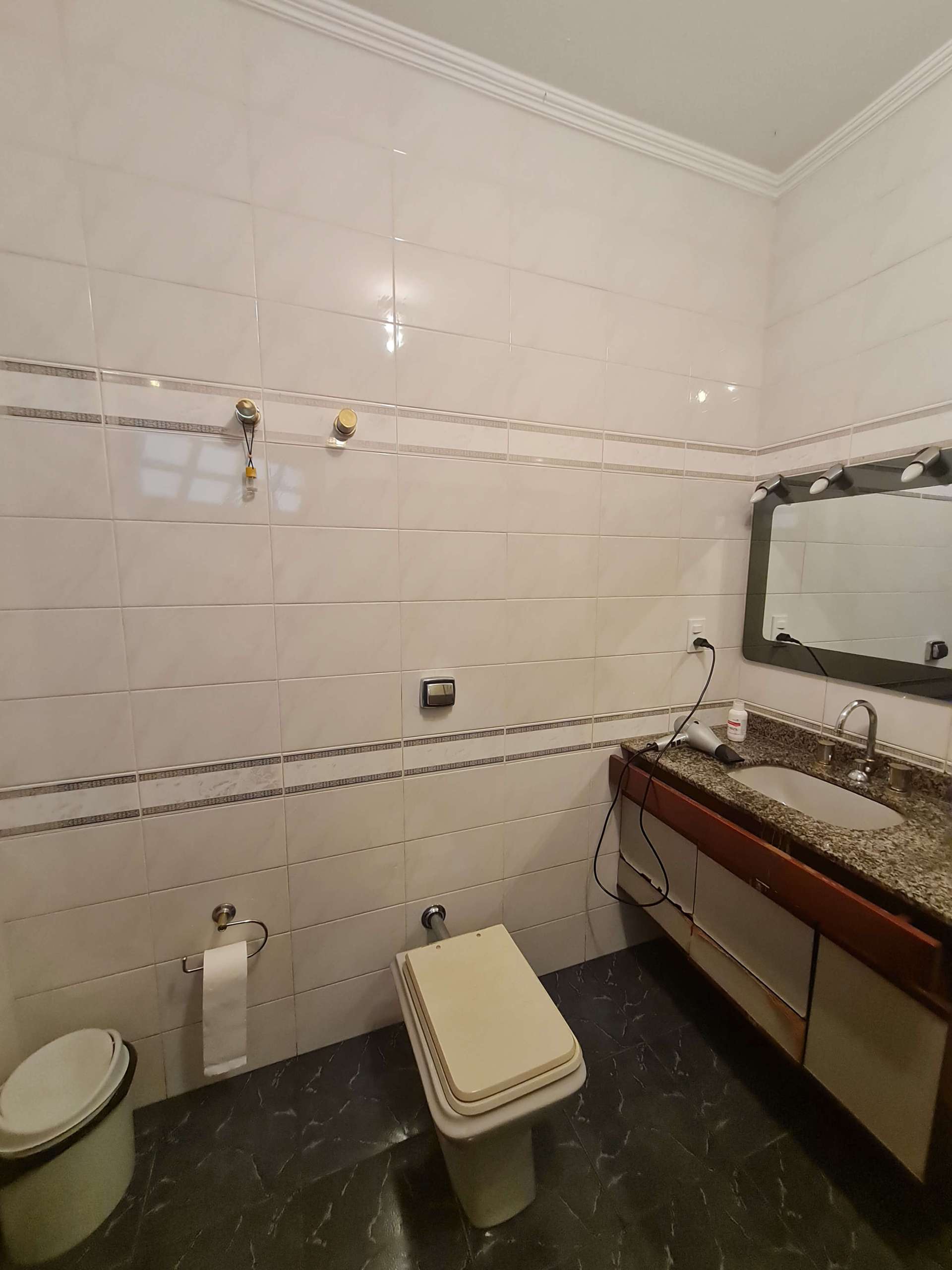 Banheiro (corredor da sala de estar)_001