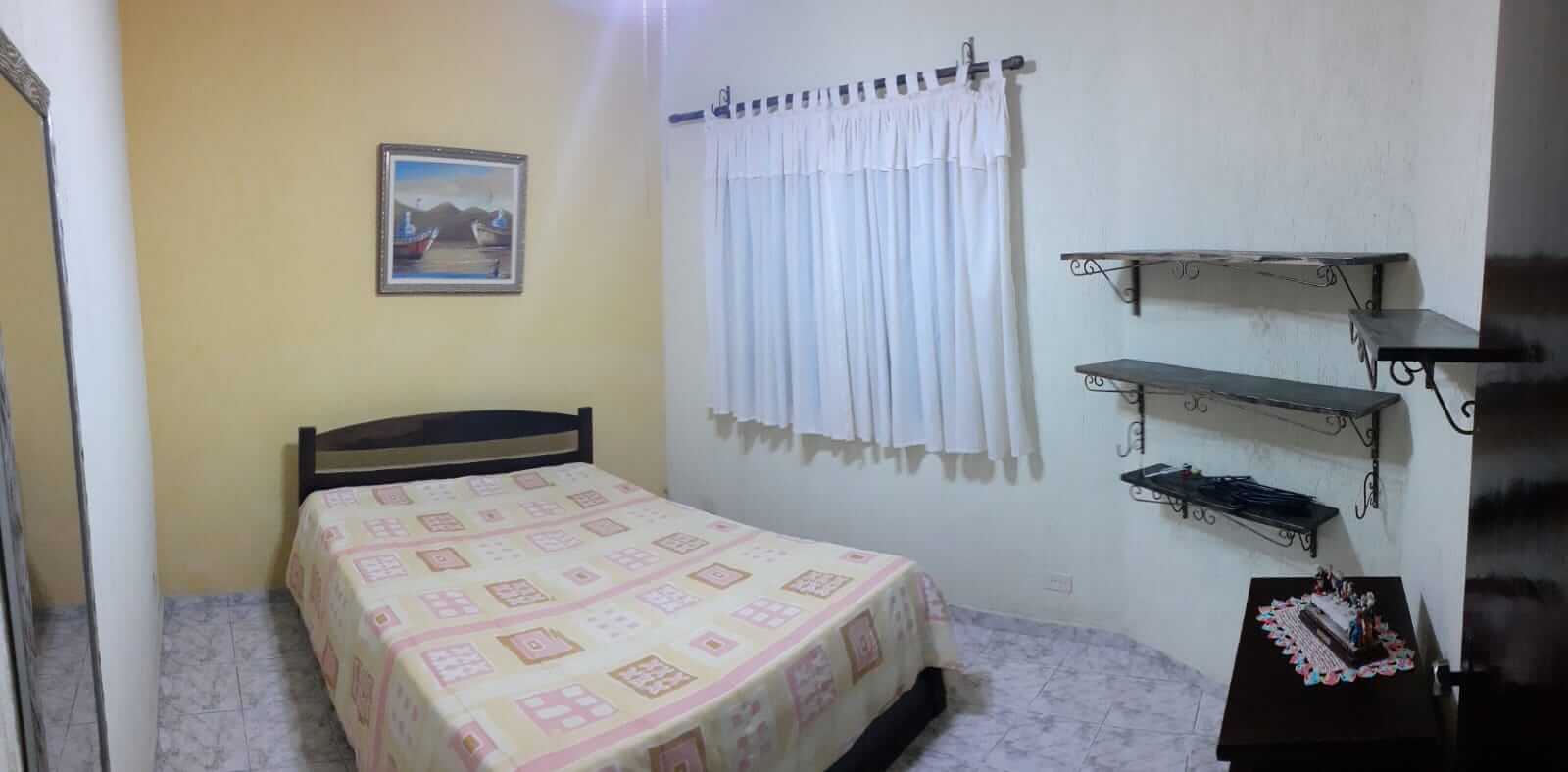 Quarto (frente)_001