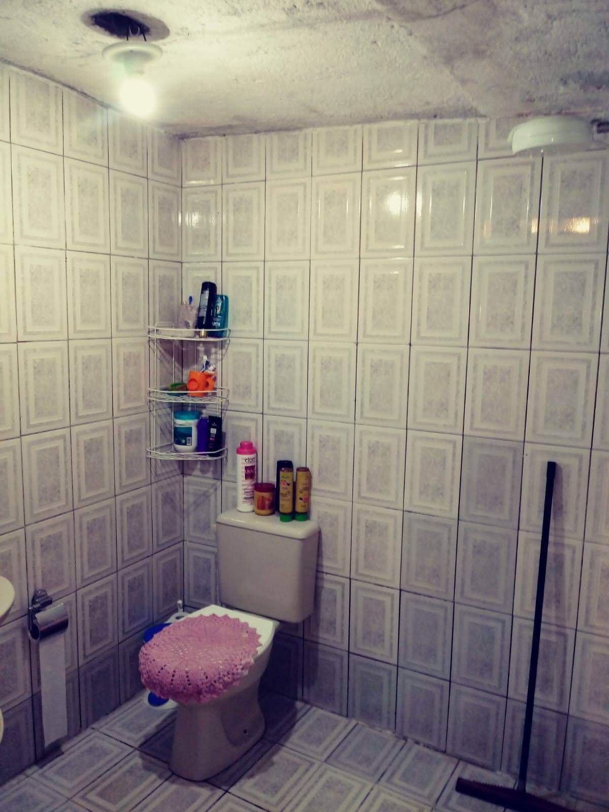 Banheiro (casa principal).