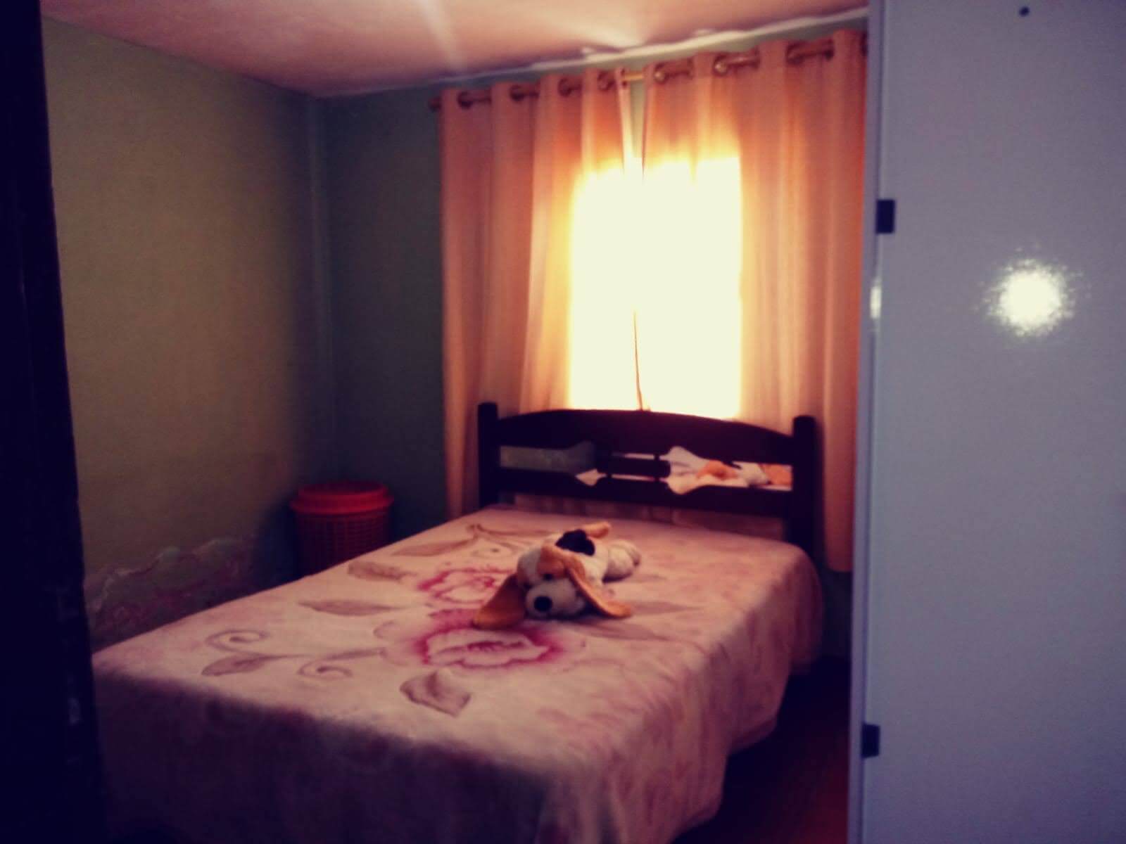 Quarto 1 (casa principal).