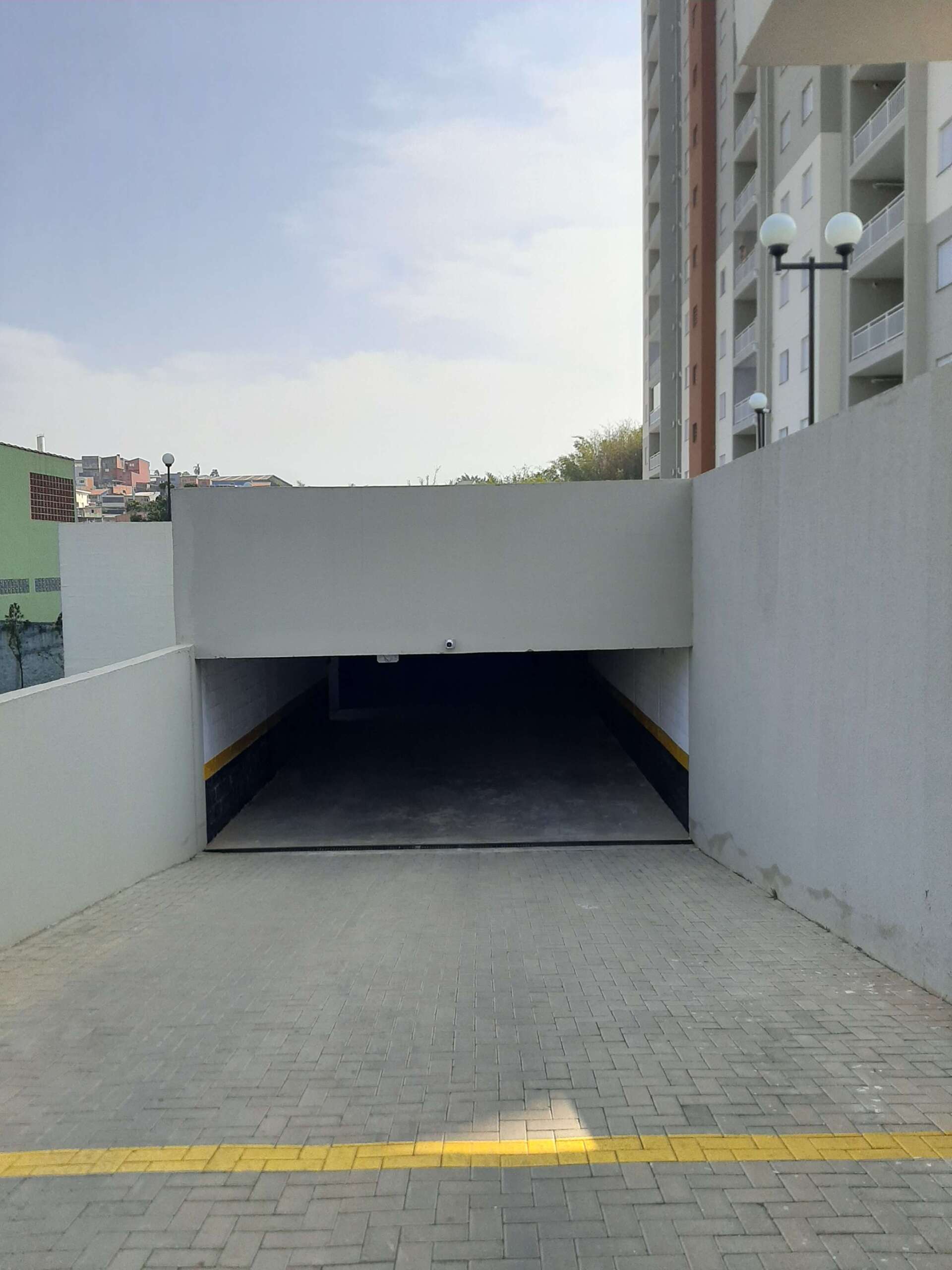 Garagem.